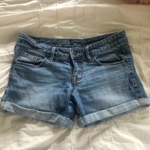 Mid Rise Light-Wash Jean Shorts